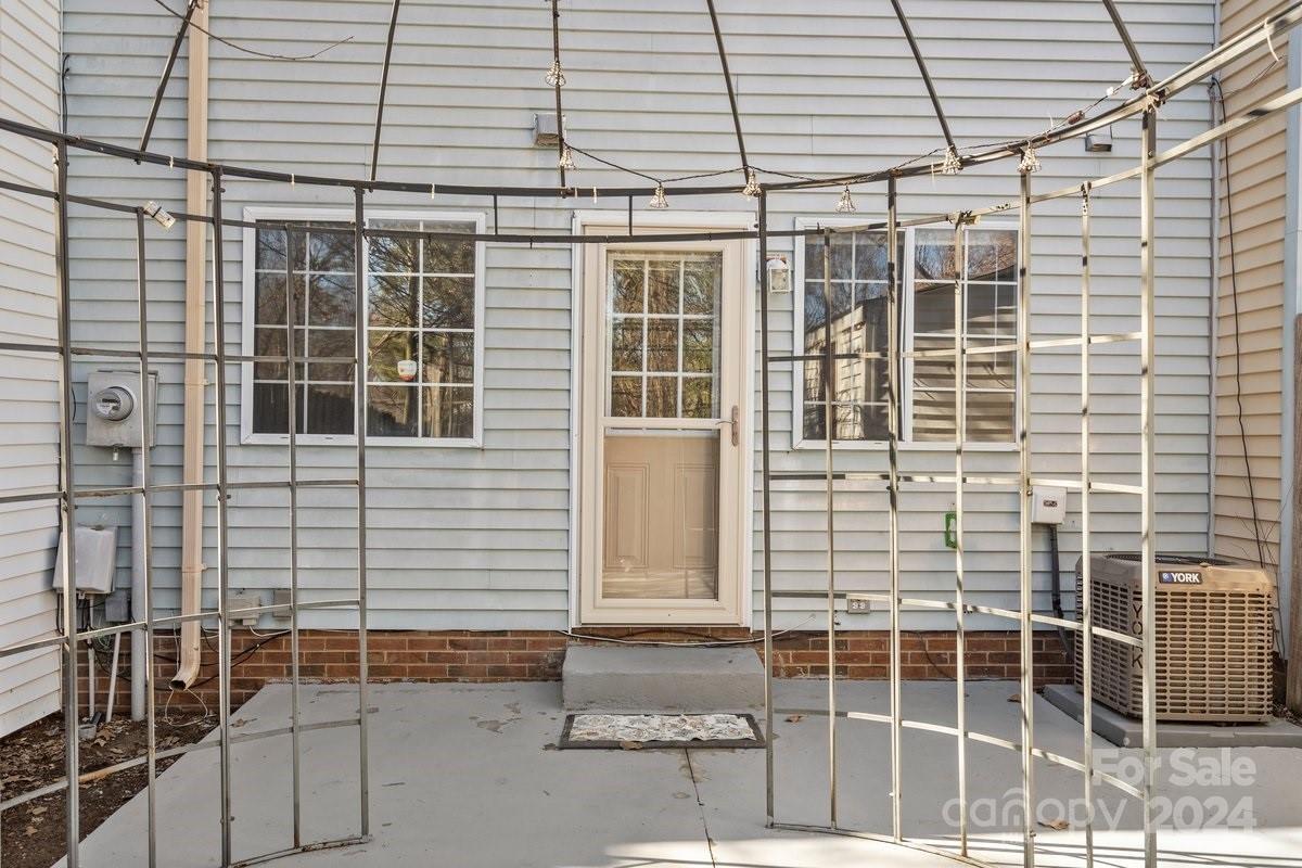 8268 Knights Bridge Road Charlotte, NC 28210 - Photo 24 of 24 Gallery Image 24