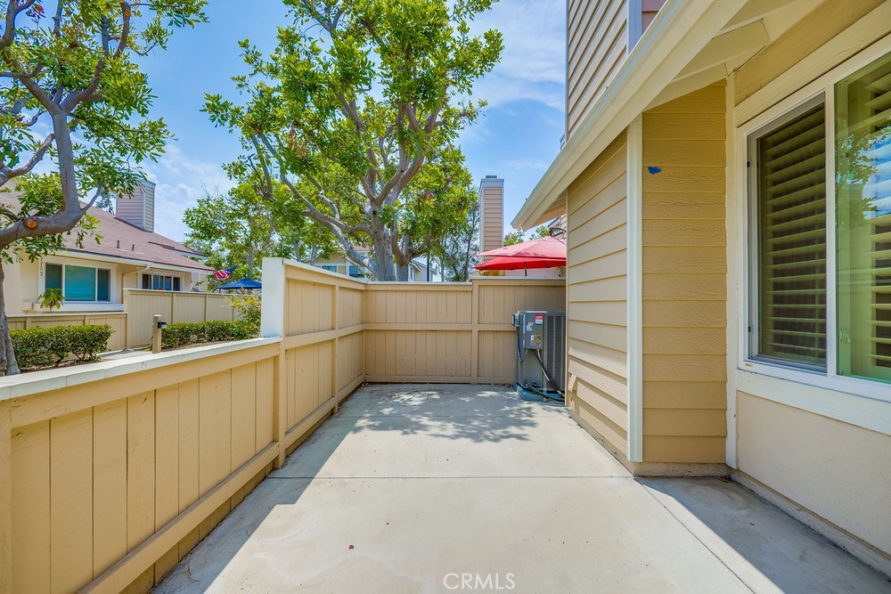 7712 Rockybrook Way Stanton, CA 92841 - Photo 3 of 40