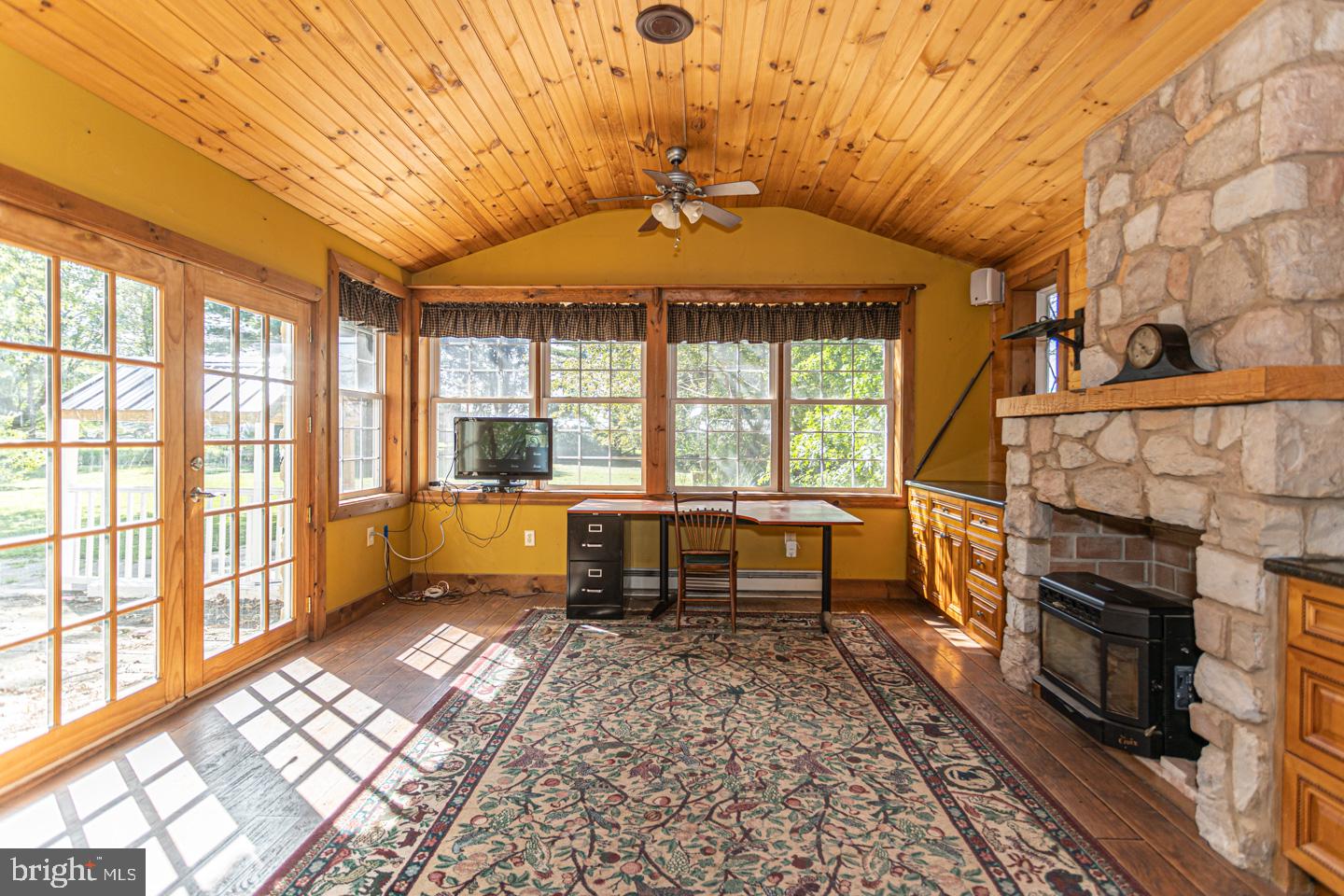 1065 Eagle Road Newtown, PA 18940 - Photo 12 of 41