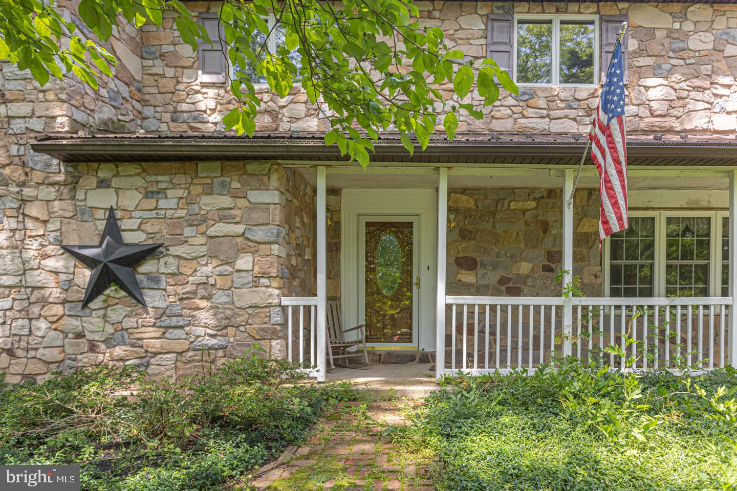 1065 Eagle Road Newtown, PA 18940 - Photo 3 of 41