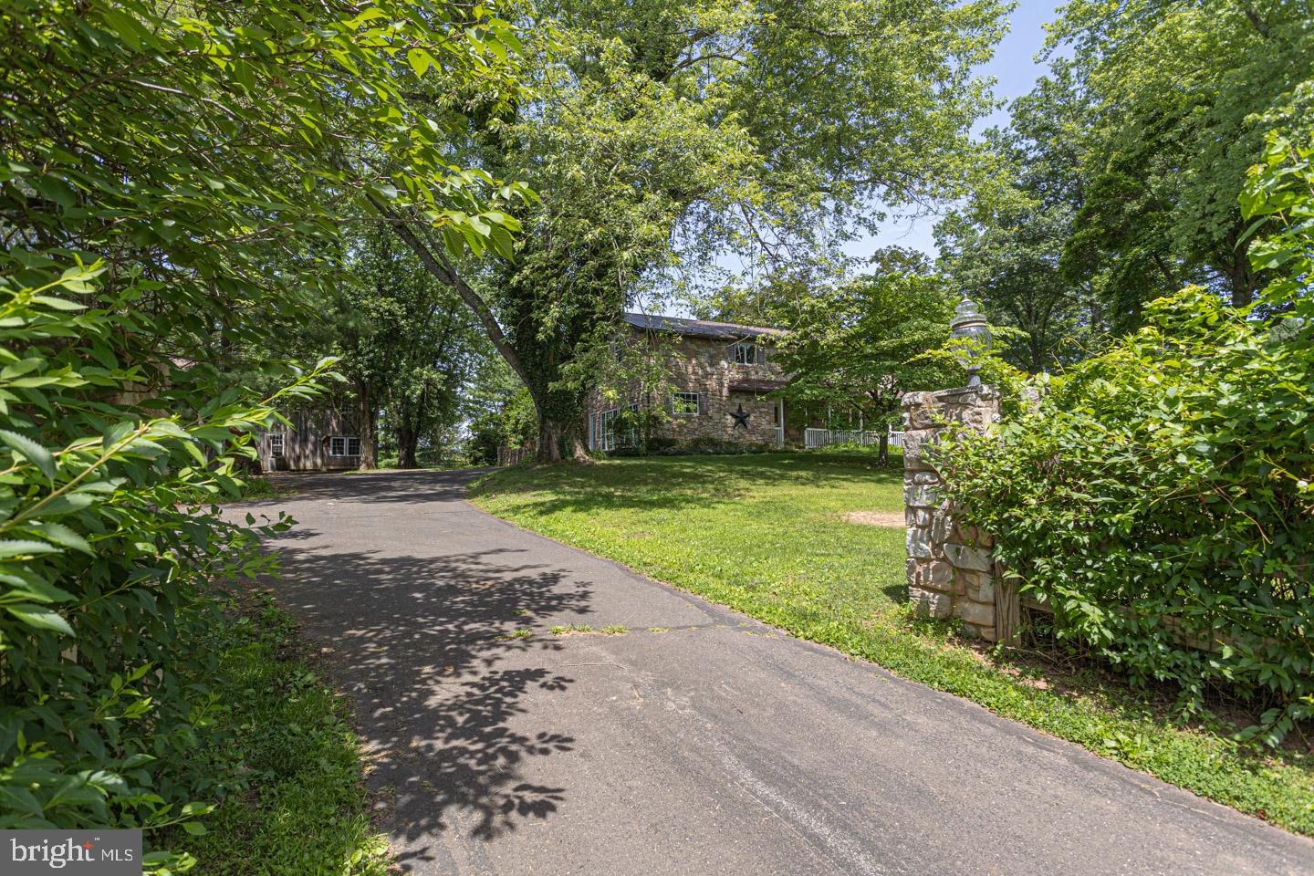 1065 Eagle Road Newtown, PA 18940 - Photo 40 of 41