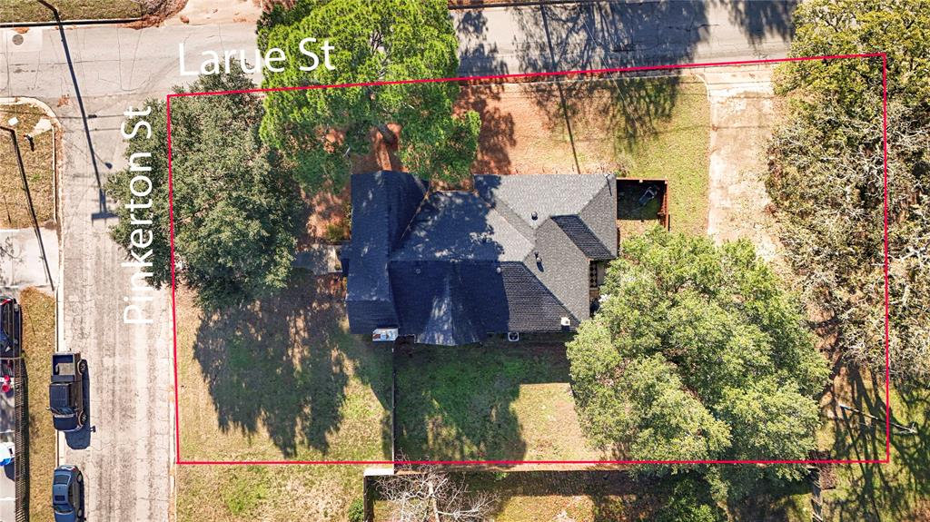 226 South Pinkerton Street Athens, TX 75751 - Photo 32 of 35 a view of entryway with a front door