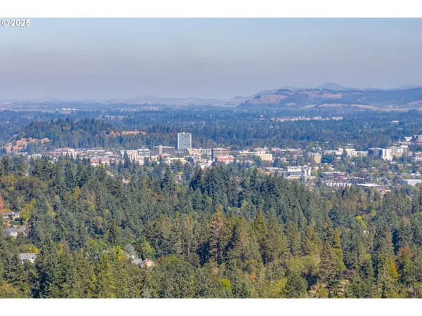 $257,500 | 418 Stonewood Drive, Eugene, OR 97405