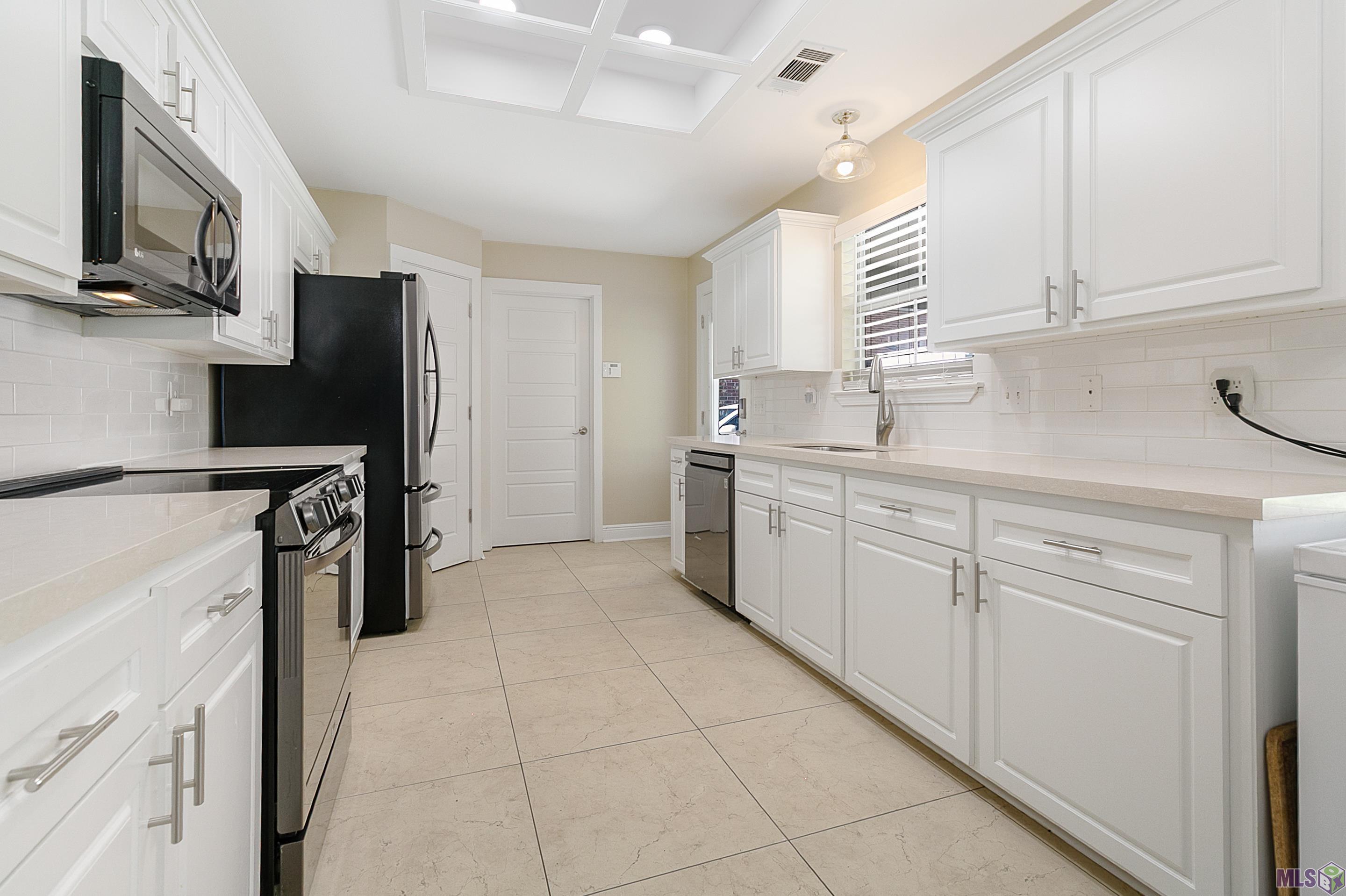 9555 Old Hermitage Parkway Baton Rouge, LA 70810 - Photo 4 of 11