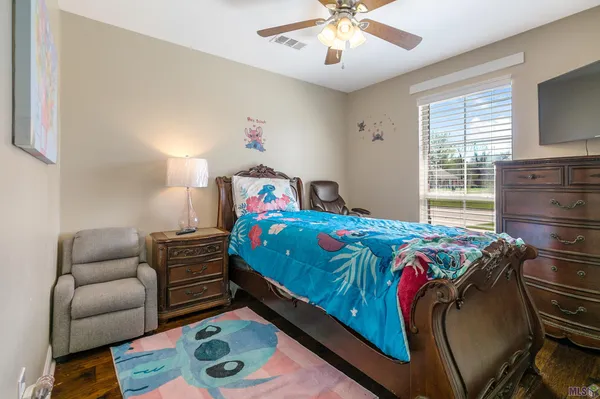 $235,000 | 9555 Old Hermitage Parkway, Baton Rouge, LA 70810