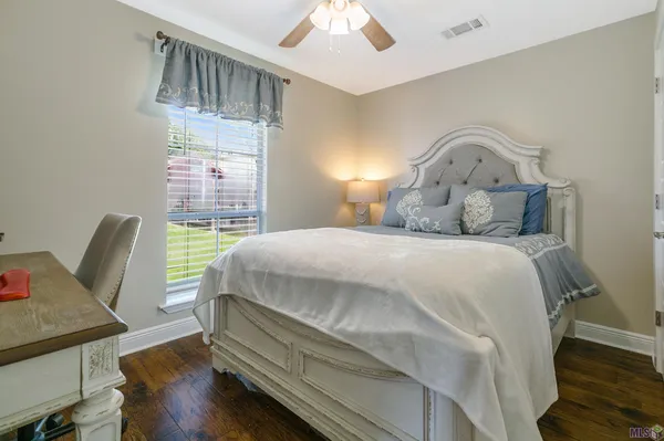 $235,000 | 9555 Old Hermitage Parkway, Baton Rouge, LA 70810