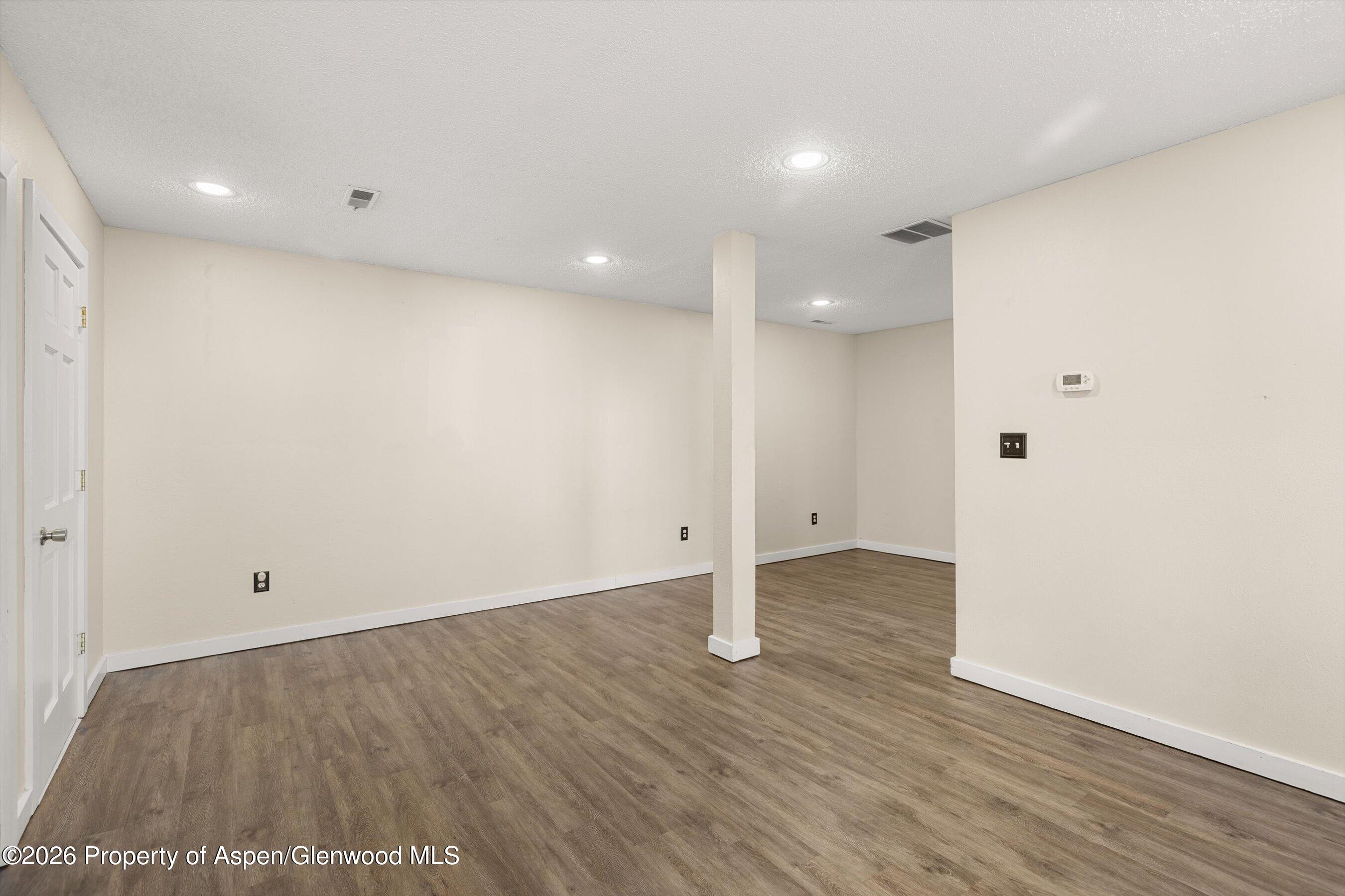 1101 Village Road, Unit LL3B Carbondale, CO 81623 - Photo 9 of 22 05-1101VillageRd_UnitLL3B_2606_2656