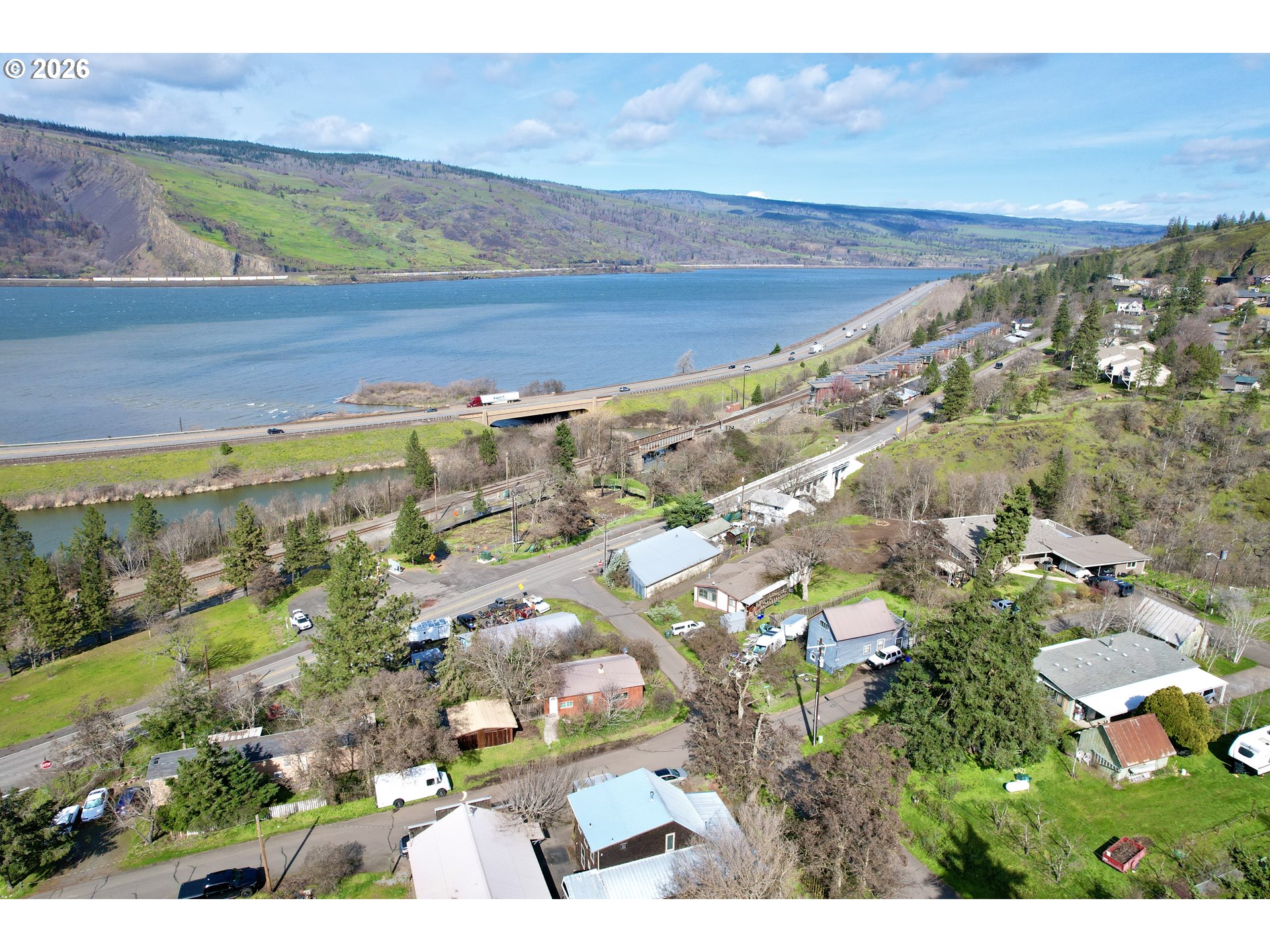 102 Idaho Street Mosier, OR 97040 - Photo 21 of 26