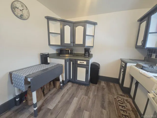 $1,400 | 59 Bridge Street, Unit 2, Wallkill, NY 12589