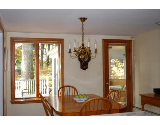 11 Nottingham Road Lynnfield, MA 01940 - Photo 8 of 18 Gallery Image 8