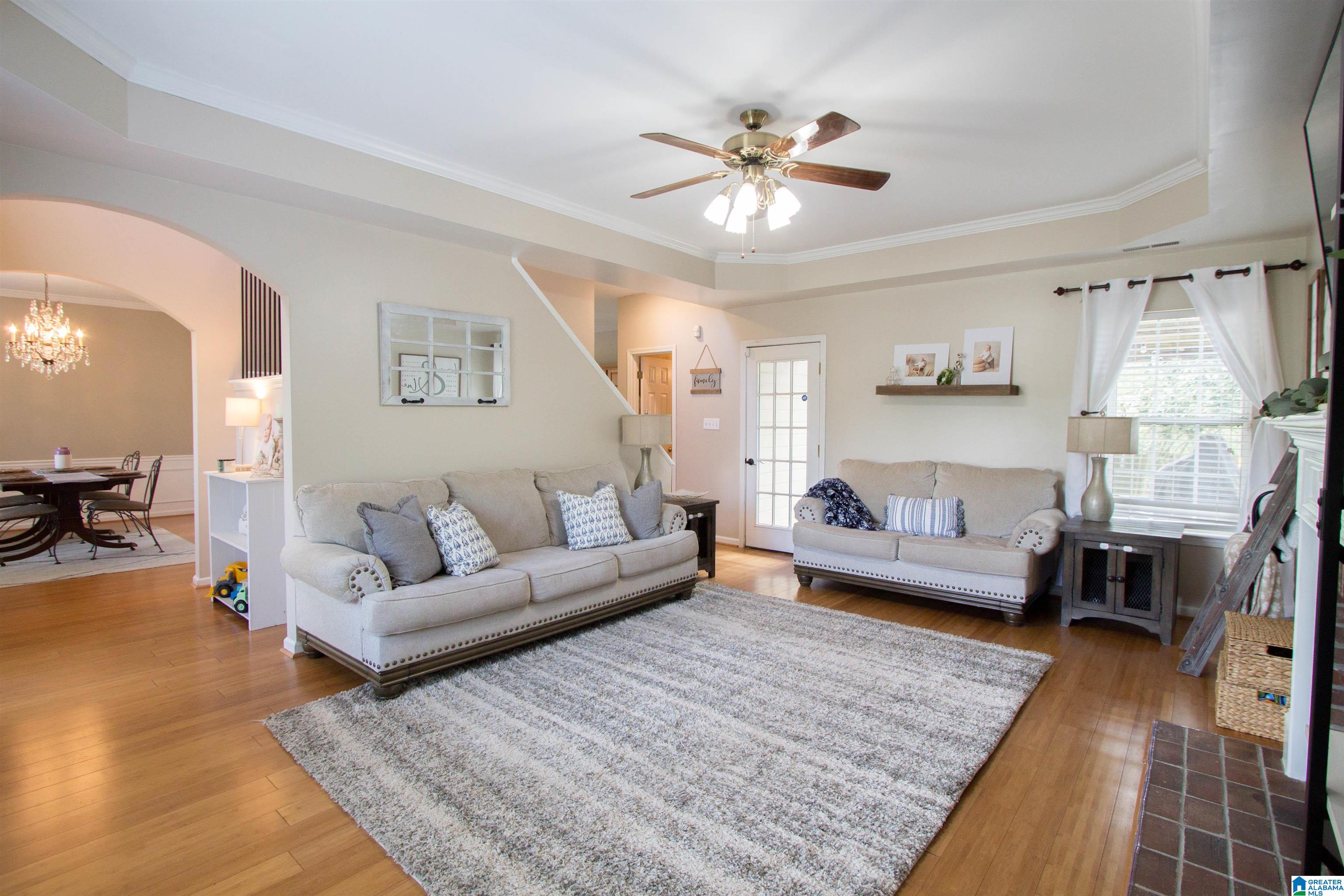 122 Meadowview Circle Pelham, AL 35124 - Photo 6 of 48
