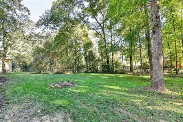$395,000 | 478 Dorsey Circle Southwest, Lilburn, GA 30047