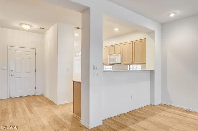 $455,000 | 2070 King Mesa Drive, Henderson, NV 89012