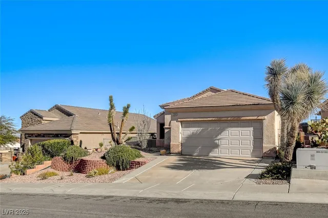 $455,000 | 2070 King Mesa Drive, Henderson, NV 89012
