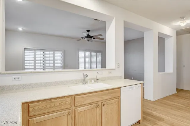 $455,000 | 2070 King Mesa Drive, Henderson, NV 89012