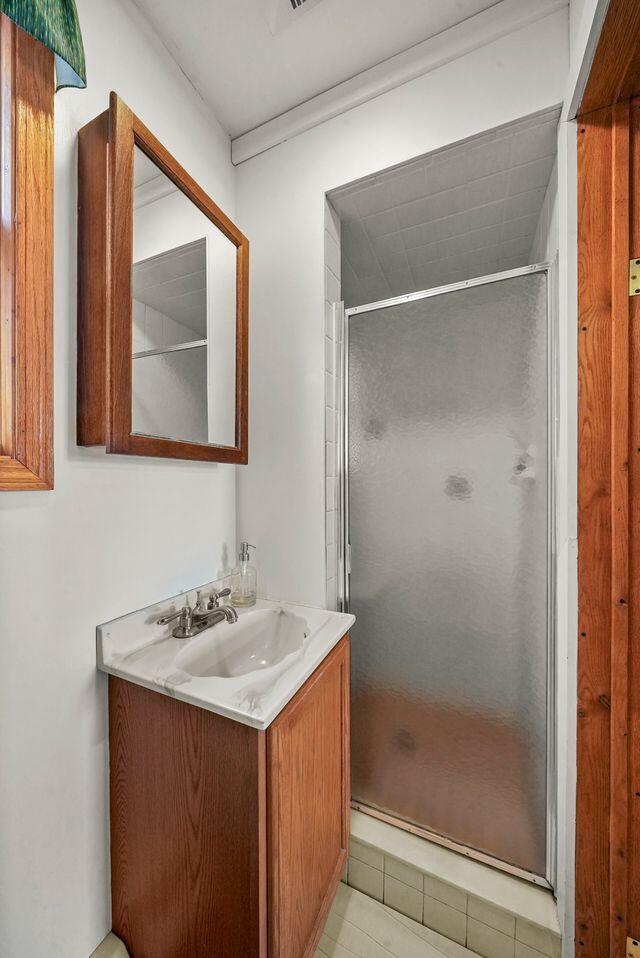 9351 East 50 Road Cadillac, MI 49601 - Photo 24 of 43 019