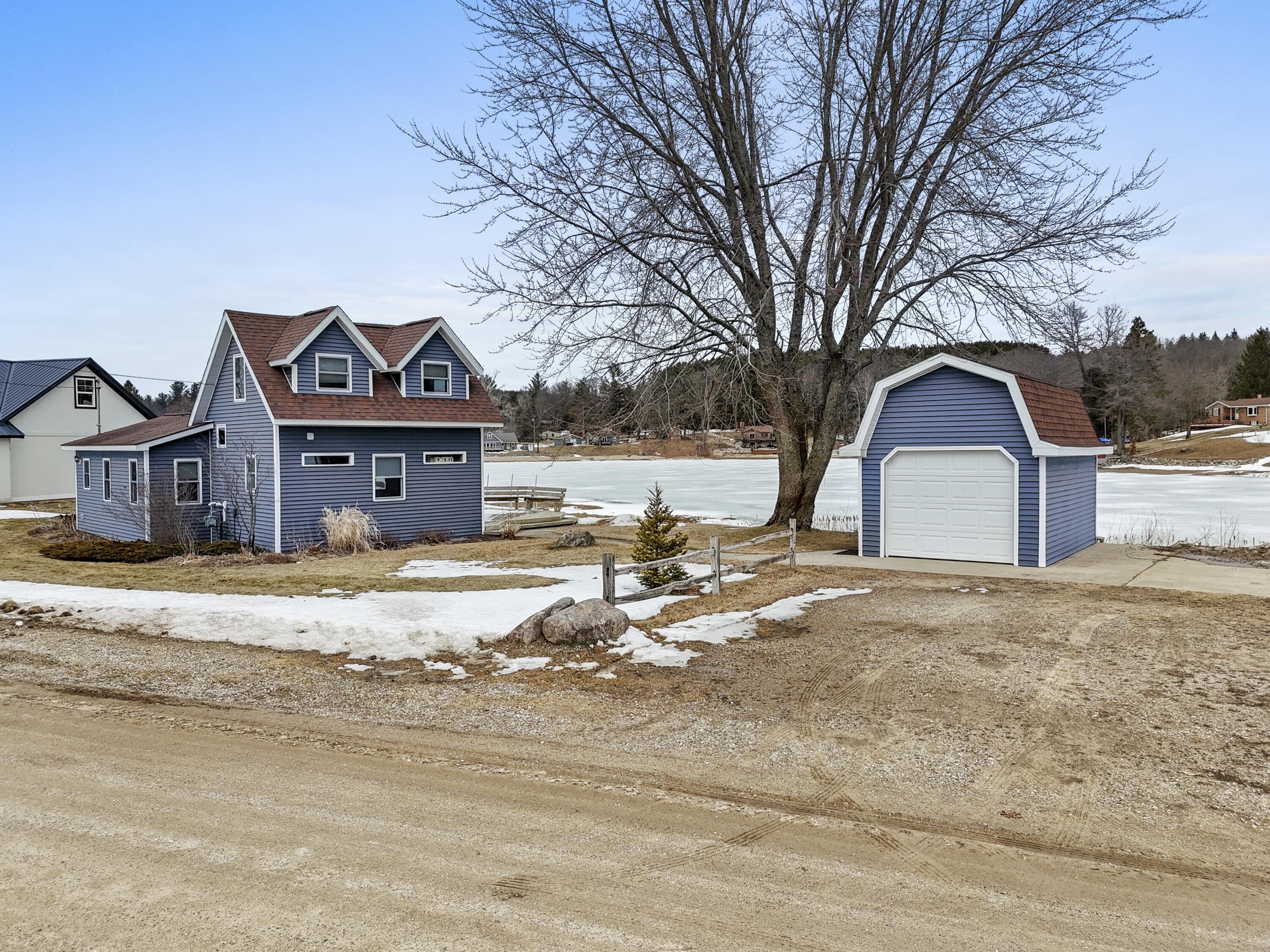 9351 East 50 Road Cadillac, MI 49601 - Photo 29 of 43 4