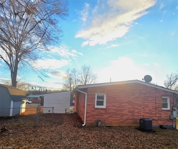 $129,900 | 1313 Rivercrest Drive, Eden, NC 27288