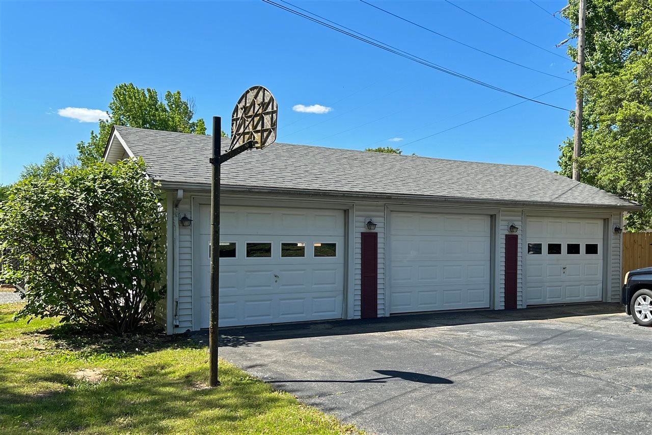 1810 Kummer Road Franklin, KY 42134 - Photo 40 of 48 Gallery Image 40