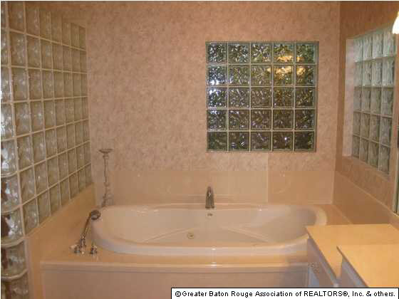 1587 Letitia Street Baton Rouge, LA 70808 - Photo 12 of 14