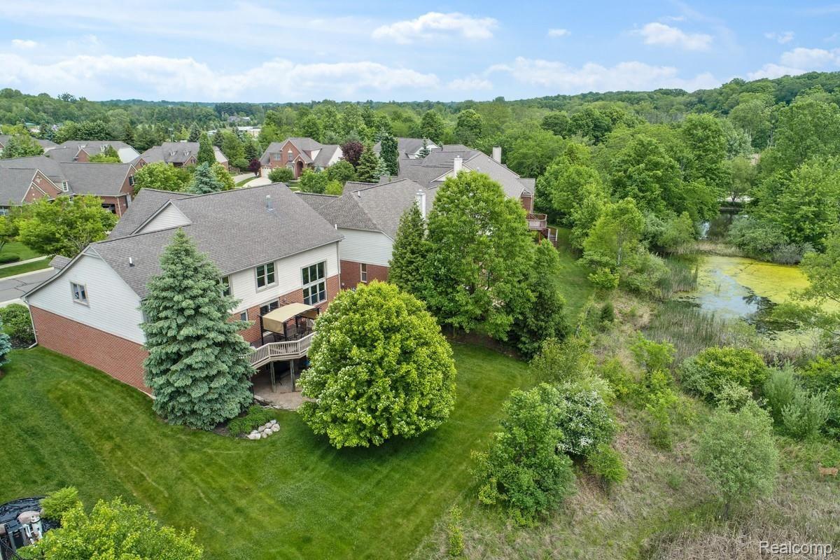 41479 Thoreau Ridge Novi, MI 48377 - Photo 28 of 40 DJI_0171.jpg