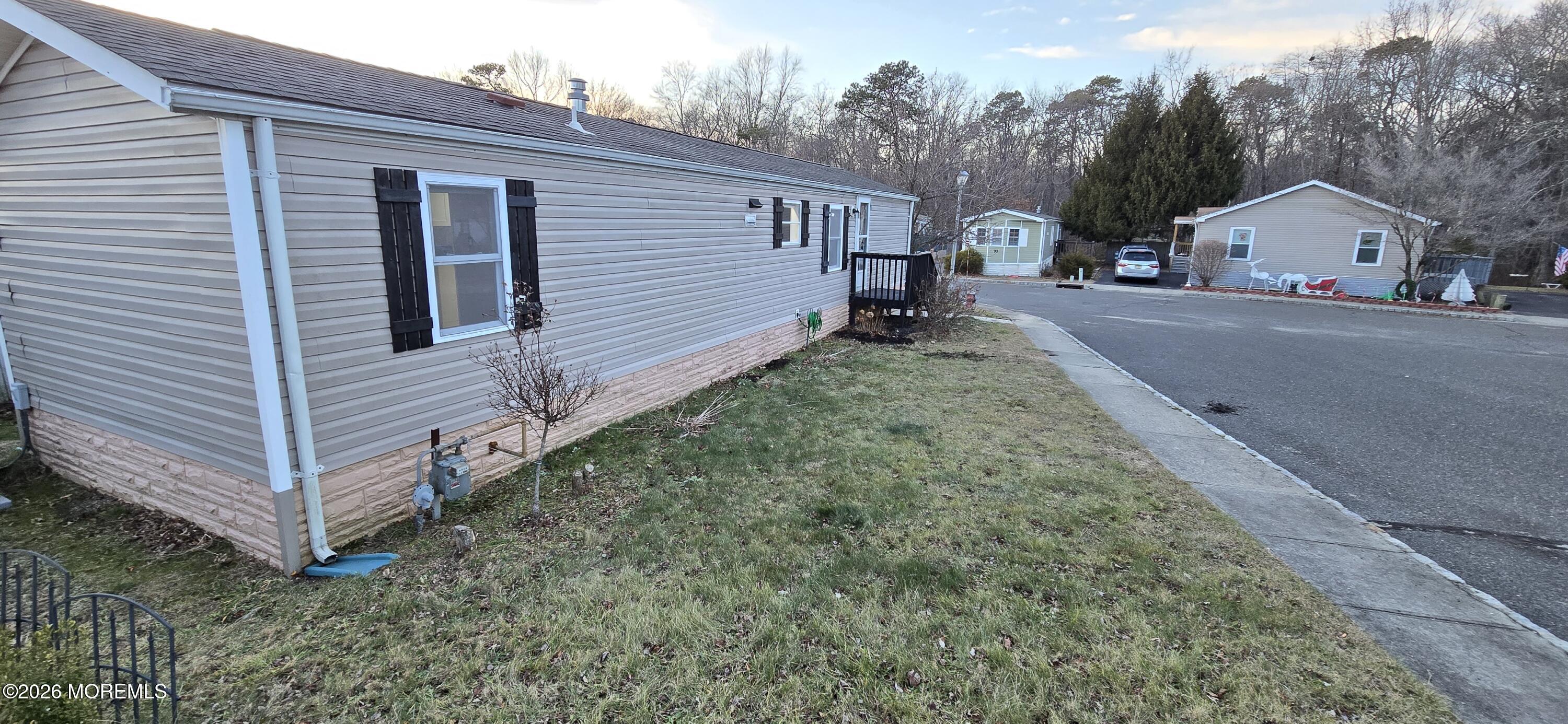 71 Seattle Slew Drive Howell, NJ 07731 - Photo 2 of 30 Side Yard