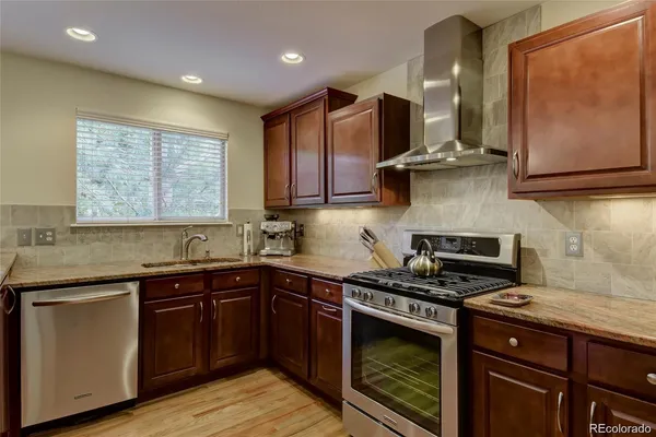 $3,350 | 9471 West Indore Drive, Littleton, CO 80128