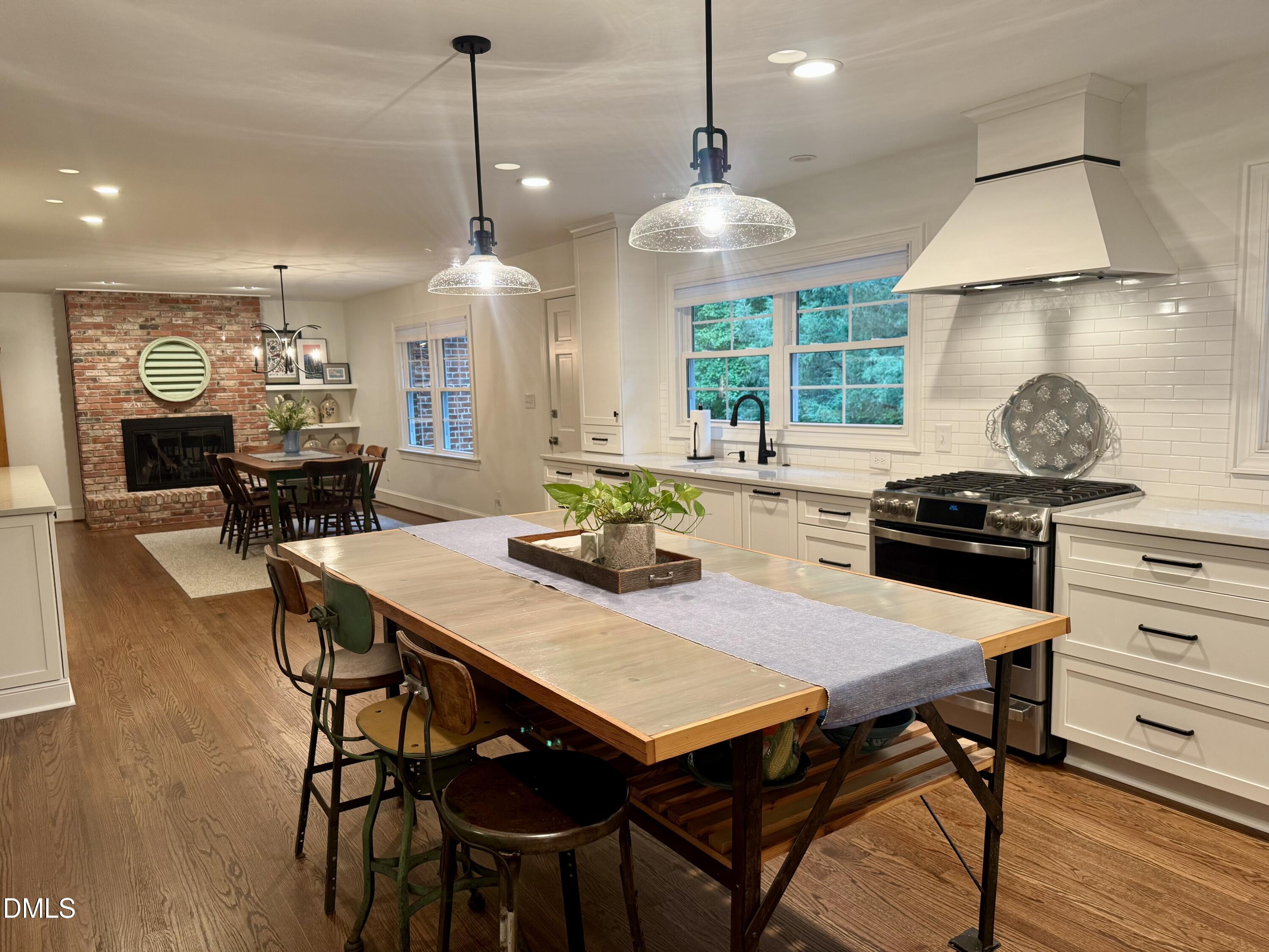 6317 Winthrop Drive Raleigh, NC 27612 - Photo 7 of 35 IMG_6003