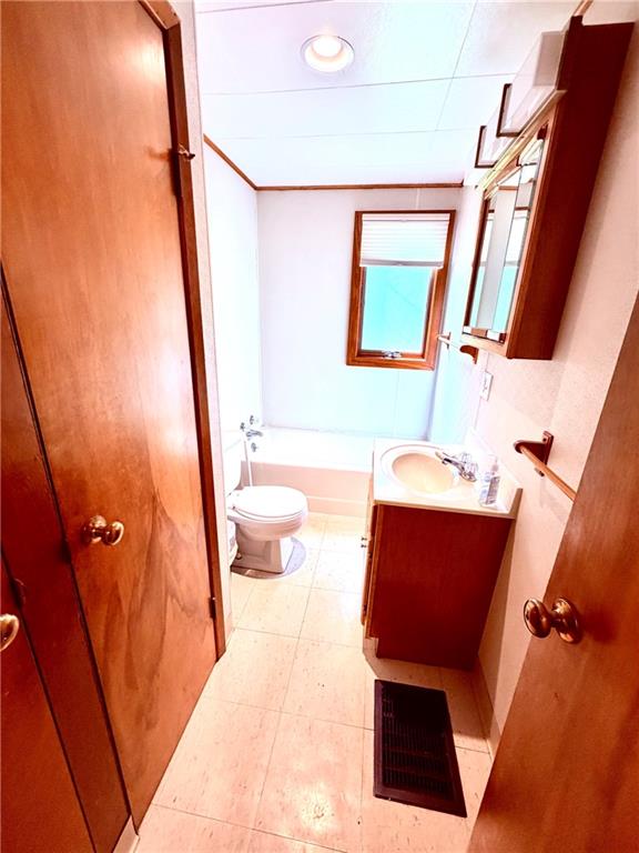 328 Keslar School Road Acme, PA 15610 - Photo 8 of 22 Full Bath