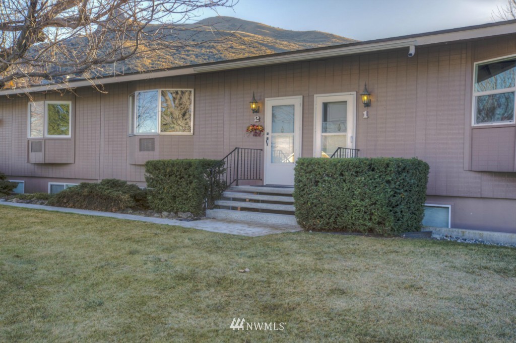 1815 Number 2 Canyon Road, Unit 2 Wenatchee, WA 98801 - Photo 1 of 14 Gallery Image 1