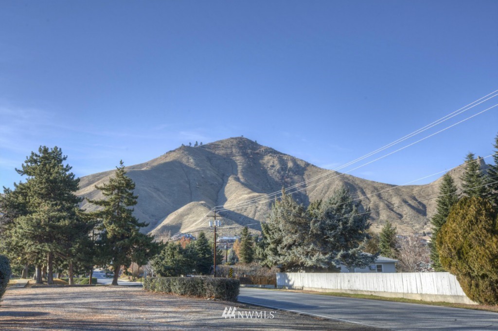 1815 Number 2 Canyon Road, Unit 2 Wenatchee, WA 98801 - Photo 14 of 14 Gallery Image 14