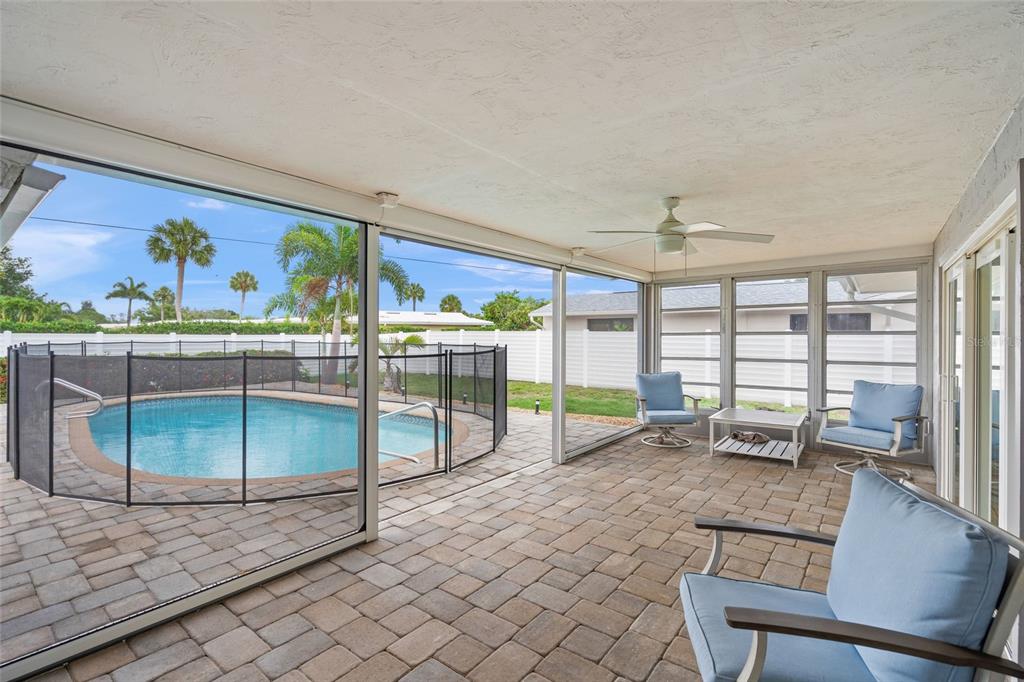 3405 South Lockwood Ridge Road Sarasota, FL 34239 - Photo 39 of 43