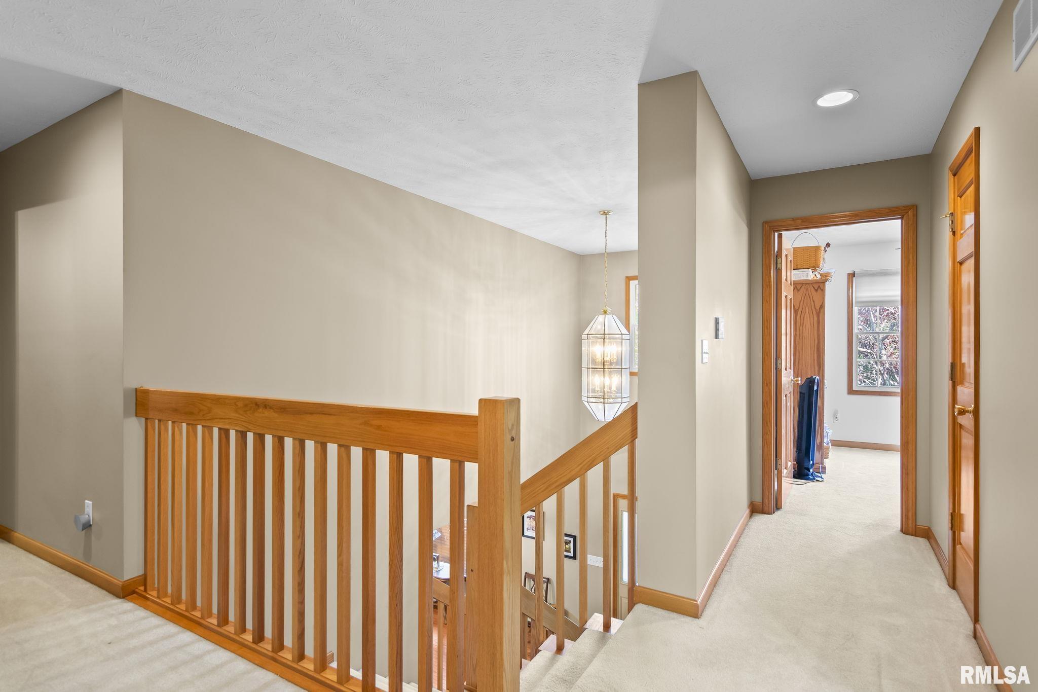 3908 Thackeray Drive Springfield, IL 62711 - Photo 25 of 43
