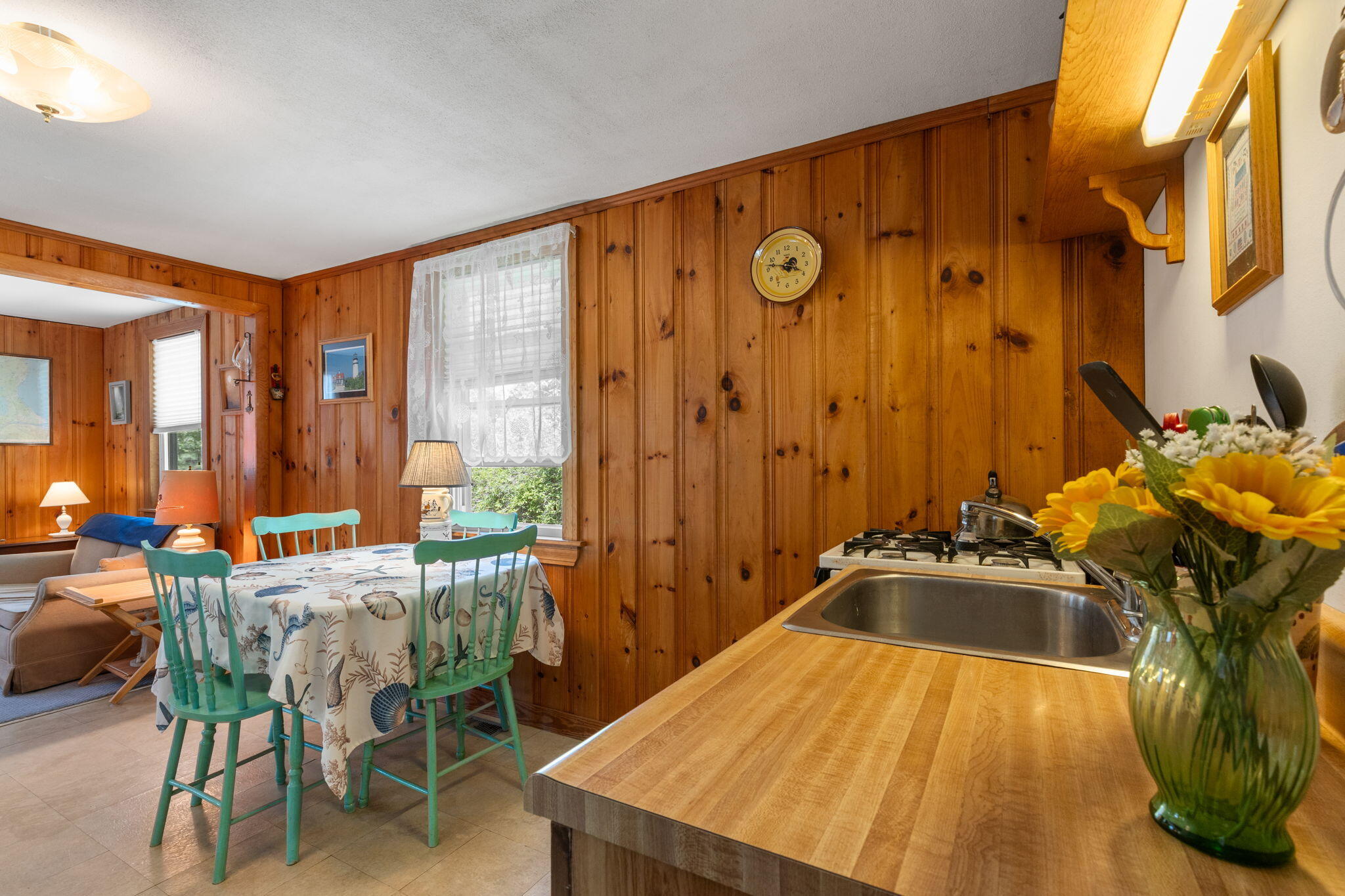 8 Alpine Road Plymouth, MA 02360 - Photo 9 of 23 9-web-or-mls-8-alpine-rd