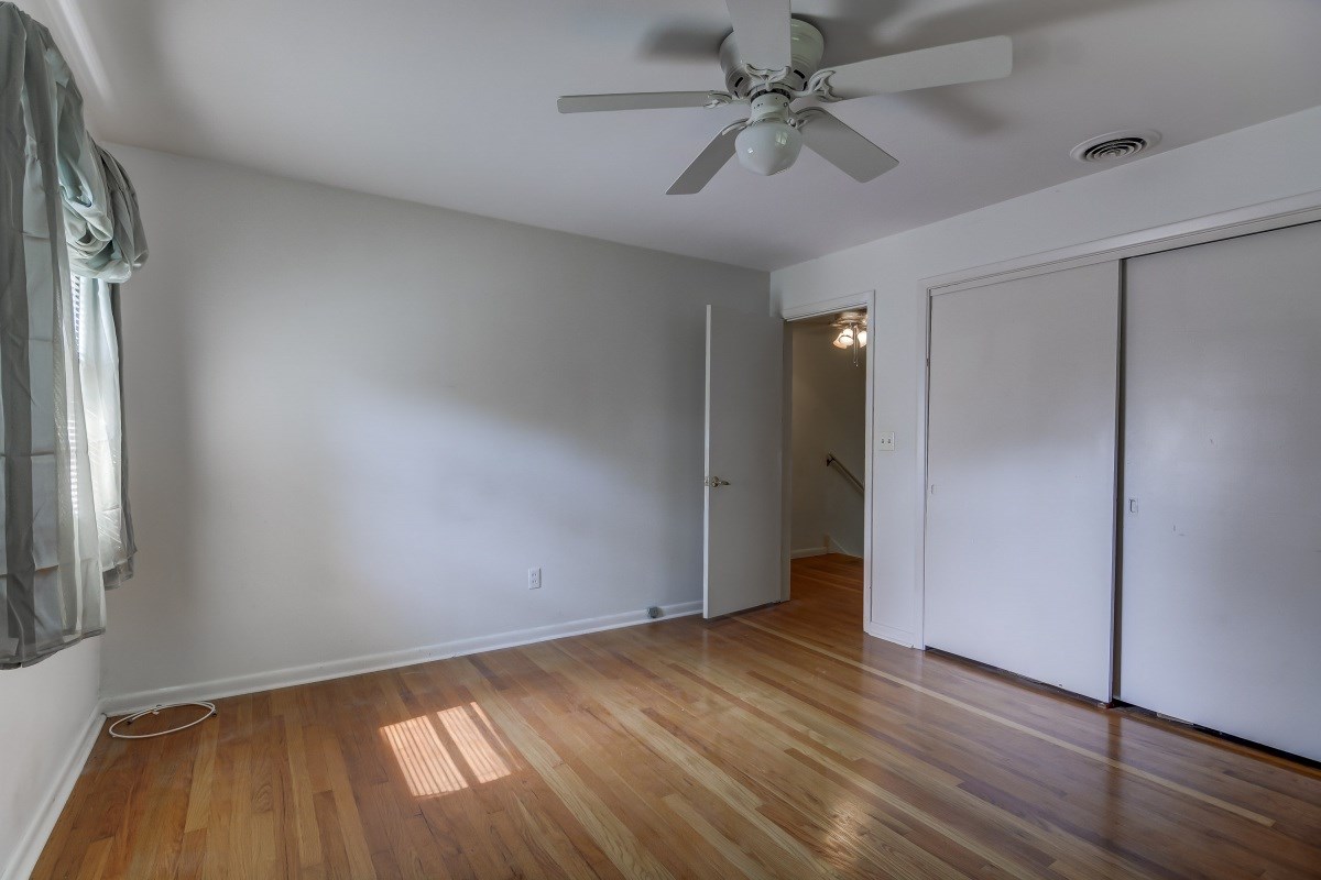 2017 Cambridge Road Springfield, IL 62704 - Photo 18 of 36 Gallery Image 18