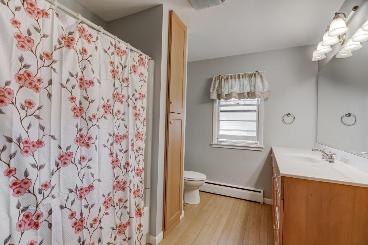 2017 Cambridge Road Springfield, IL 62704 - Photo 25 of 36 Gallery Image 25