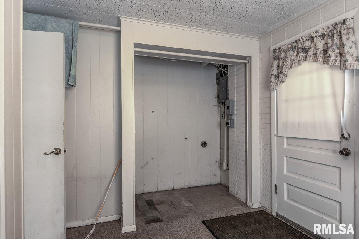 2017 Cambridge Road Springfield, IL 62704 - Photo 31 of 36 Gallery Image 31