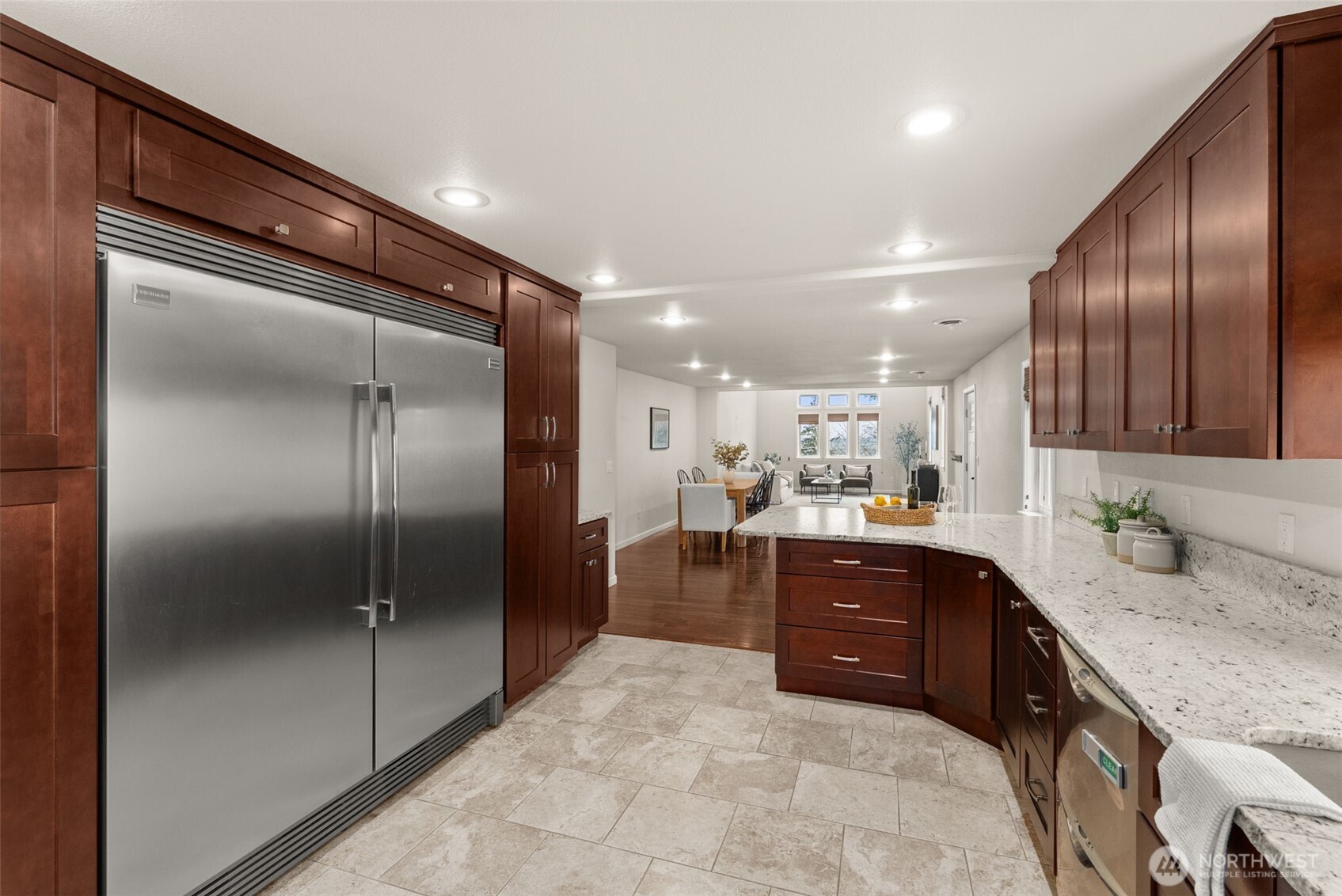 162 Southeast 16th Street Chehalis, WA 98532 - Photo 12 of 39 a large kitchen with granite countertop stainless steel appliances lots of counter top space