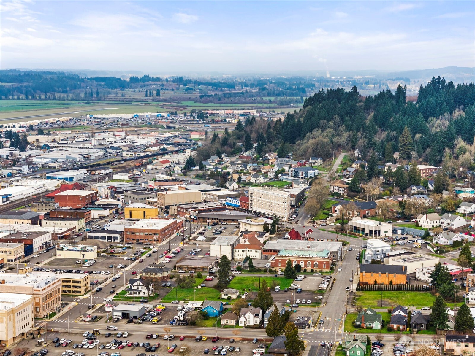 162 Southeast 16th Street Chehalis, WA 98532 - Photo 39 of 39 an aerial view of a city