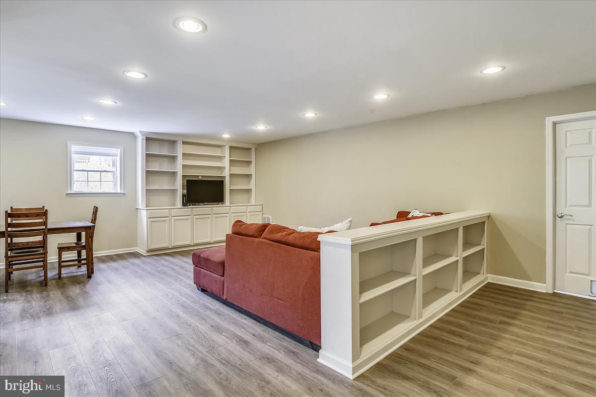 13510 Ryton Ridge Lane Gainesville, VA 20155 - Photo 40 of 57 Easy care flooring is perfect for the space!