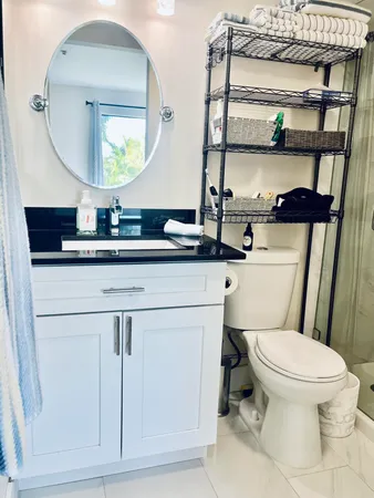 $2,400 | 3000 Presidential Way, Unit 306, West Palm Beach, FL 33401