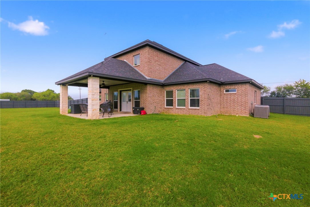 2466 Parsons Road Victoria, TX 77904 - Photo 46 of 48