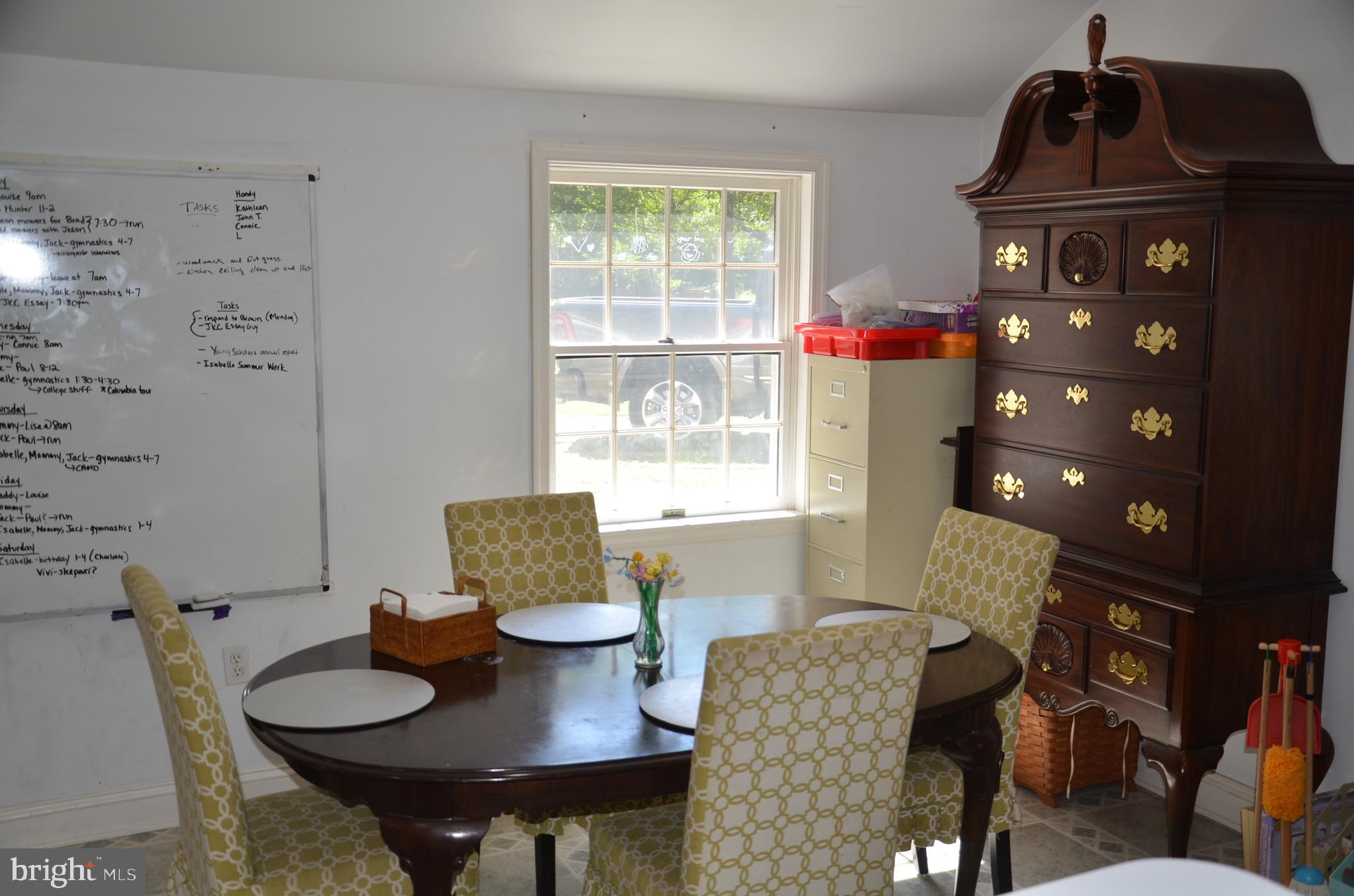 9020 Bozman Neavitt Road St. Michaels, MD 21663 - Photo 15 of 32 Kitchen Breakfast Area