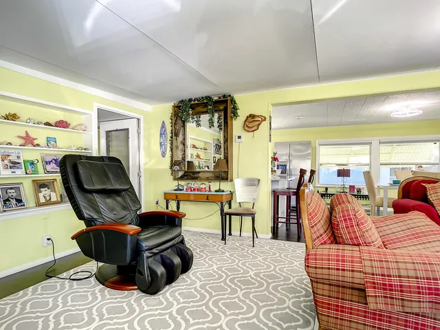 $239,999 | 4215 Meadowview Drive, Boynton Beach, FL 33436