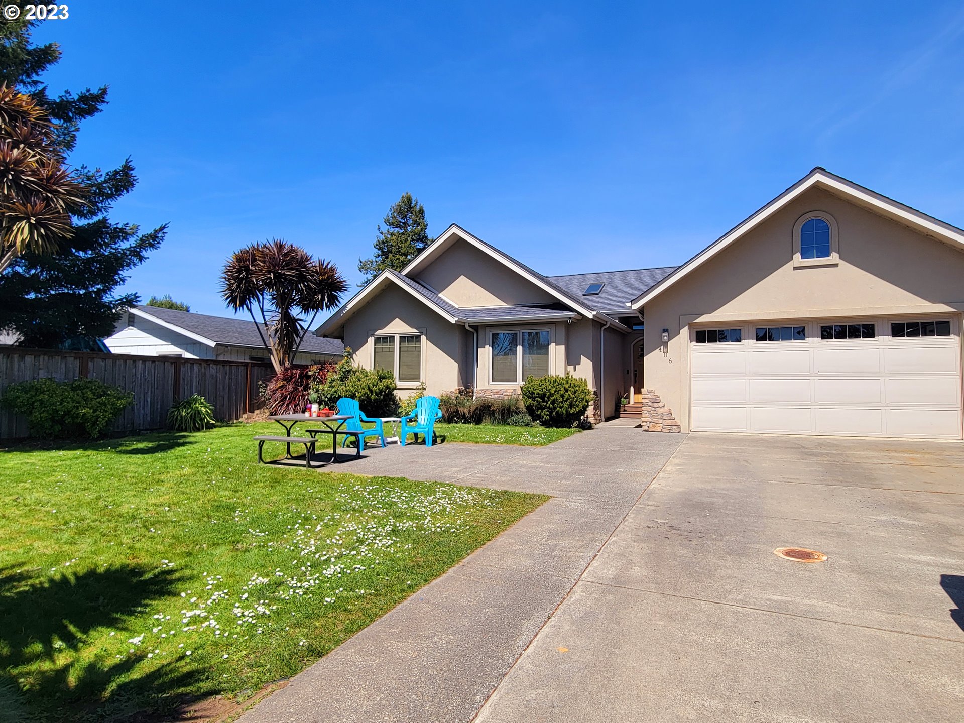 406 Azalea Park Road Brookings, OR 97415 - Photo 1 of 25 Gallery Image 1