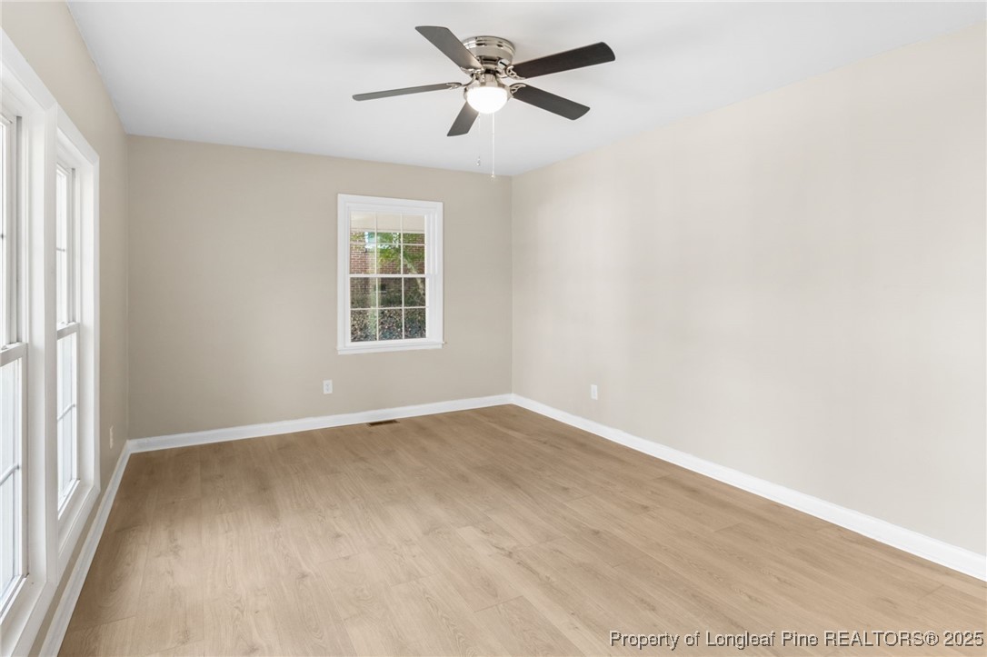 221 Lansdowne Road Fayetteville, NC 28314 - Photo 8 of 32