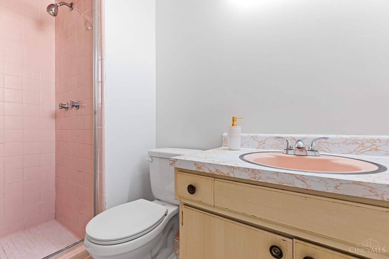 7988 Woodruff Road Cincinnati, OH 45255 - Photo 47 of 56 Gallery Image 47