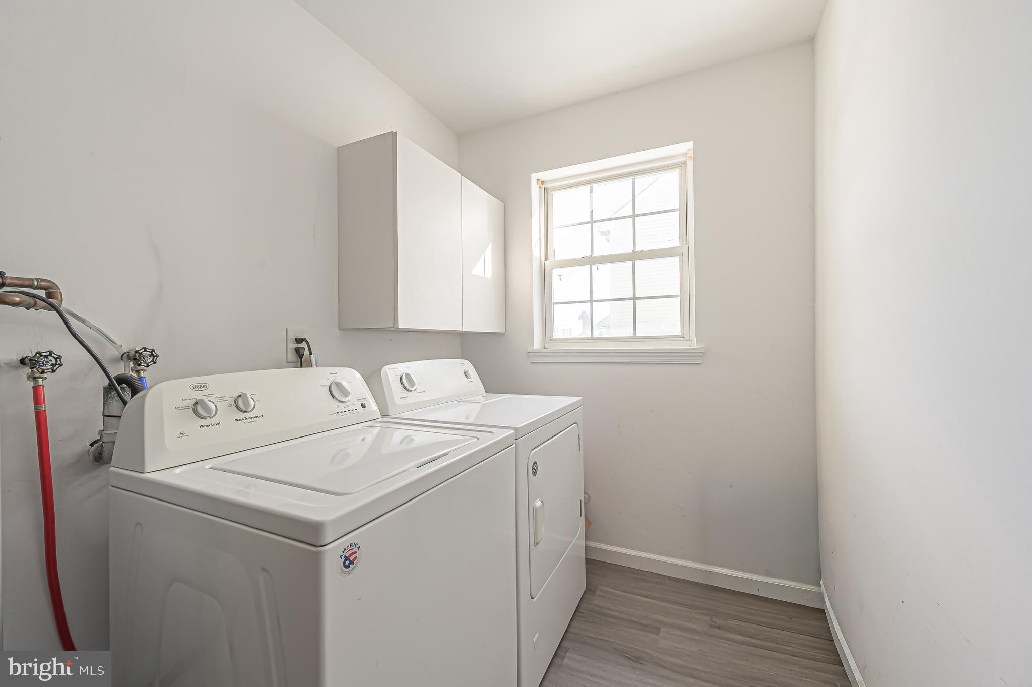 12 Persimmon Street Sicklerville, NJ 08081 - Photo 21 of 33 a utility room with dryer and washer