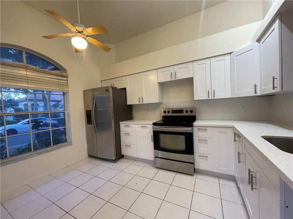 1022 Via Jardin, Unit 1022 Riviera Beach, FL 33418 - Photo 2 of 19 Photo 2