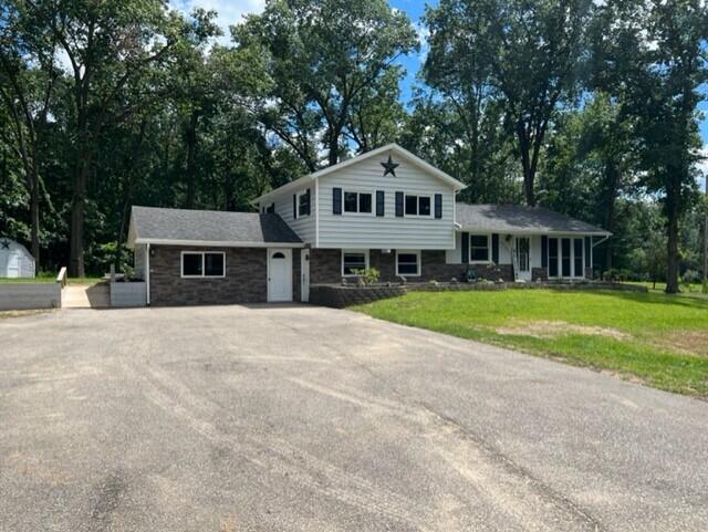 67591 Shimmel Road Sturgis, MI 49091 - Photo 1 of 28 Front View